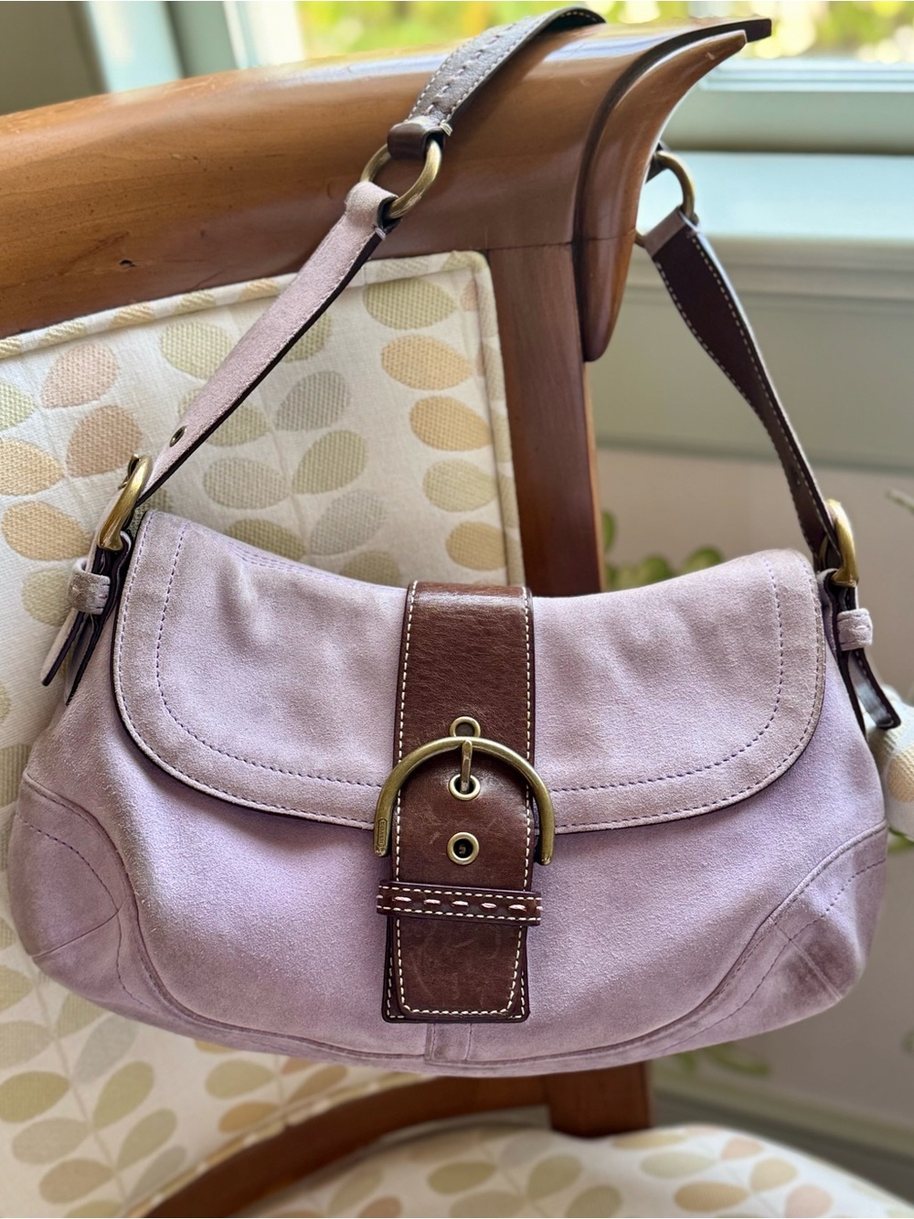 Vintage 2004 Coach Soho 9688 Lavender Suede Buckle Shoulder Bag Y2K